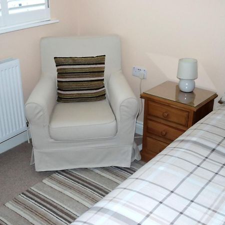 スウィンドン Highworth House Bed & Breakfast エクステリア 写真