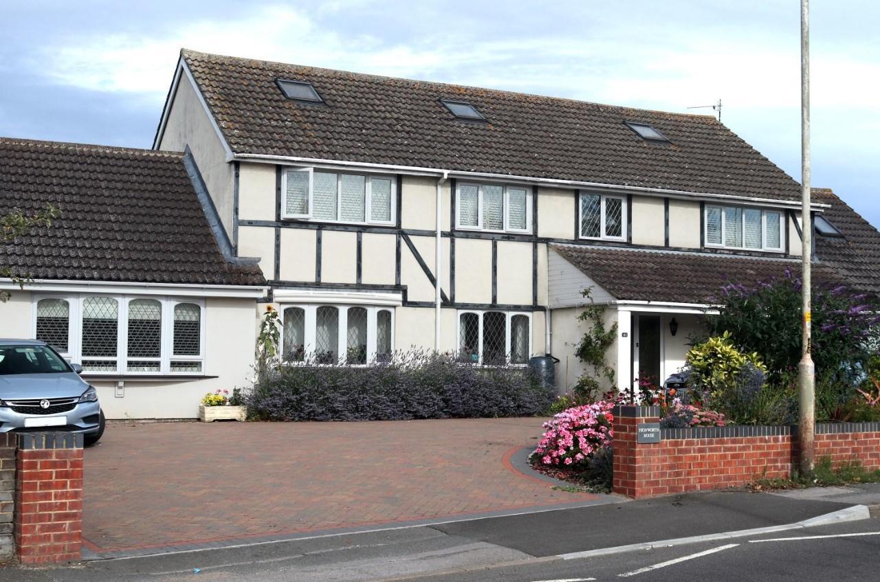 スウィンドン Highworth House Bed & Breakfast エクステリア 写真